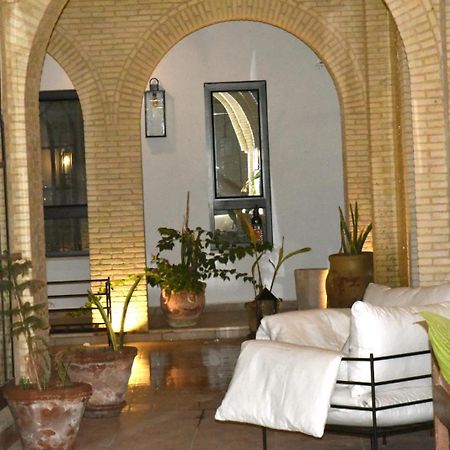Maison D'Hotes Villa Fatima Tozeur Buitenkant foto