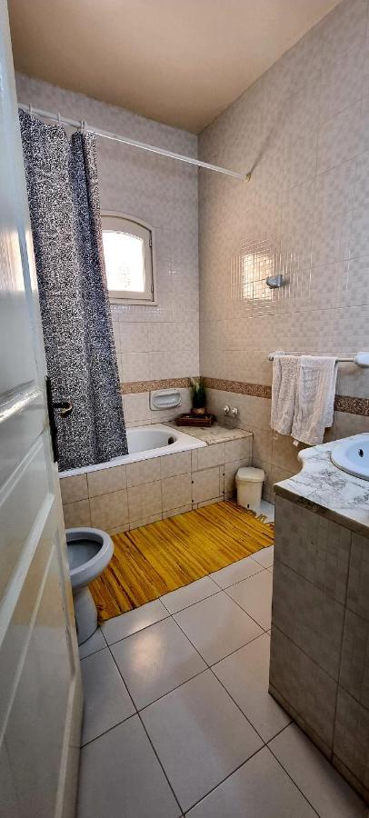 Maison D'Hotes Villa Fatima Tozeur Buitenkant foto