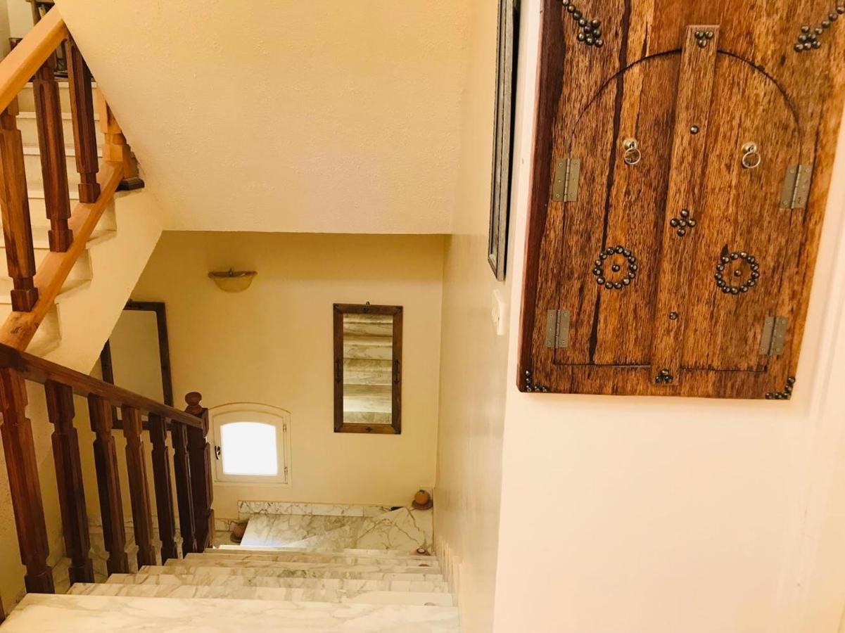 Maison D'Hotes Villa Fatima Tozeur Buitenkant foto